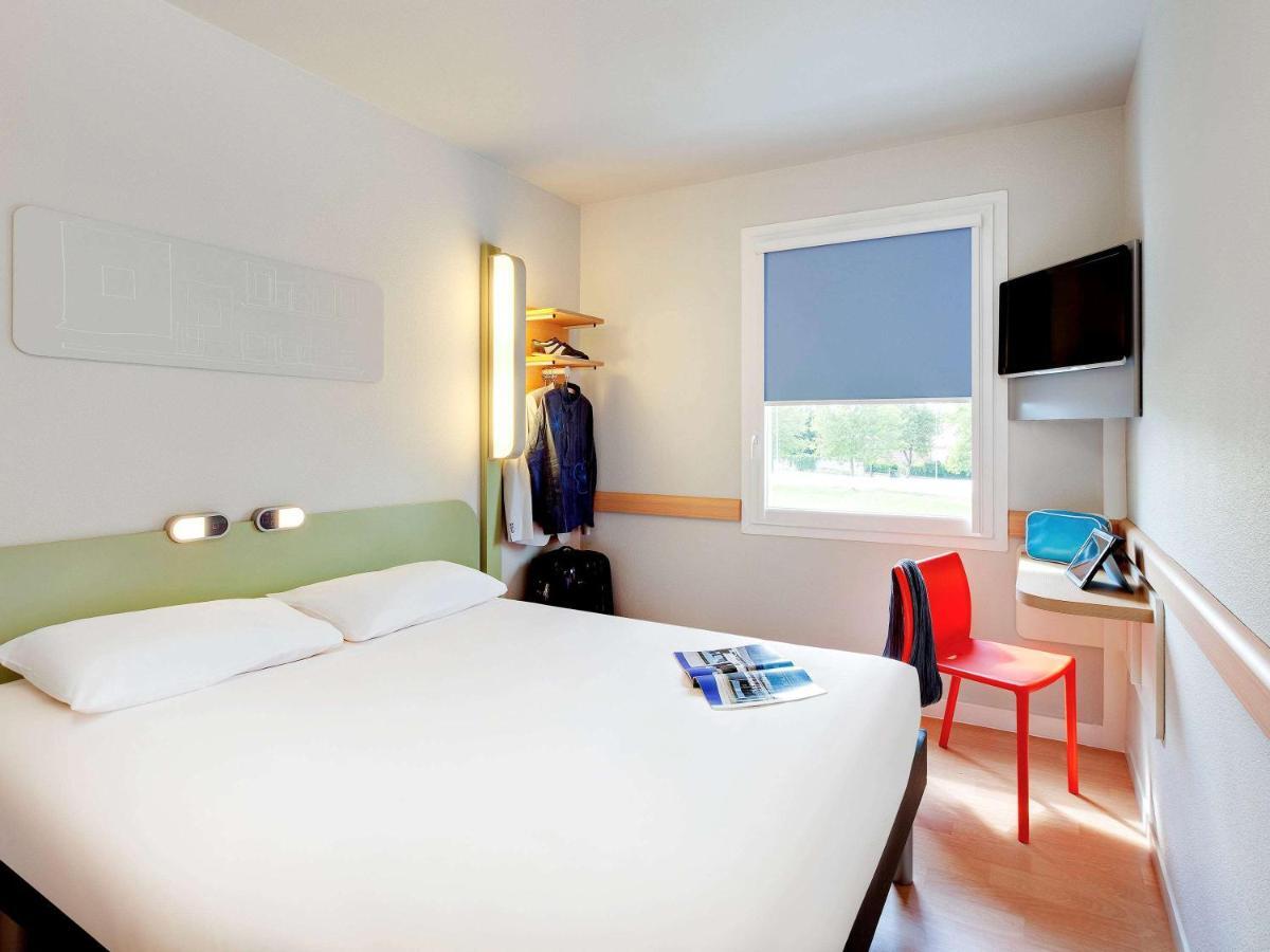 Ibis Budget Saint Pourcain Екстериор снимка